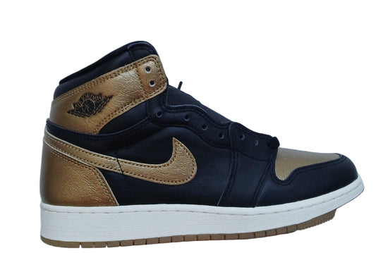 Tenis Air jordán 1 mid negro-dorado
